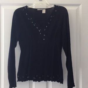 Women’s pullover top